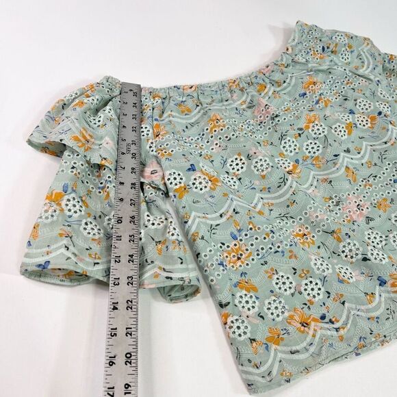 LAIA Tops Womens Small Green Floral Short-Sleeve Boat Neck Cotton Blouse Eyelet - Picture 3 of 10